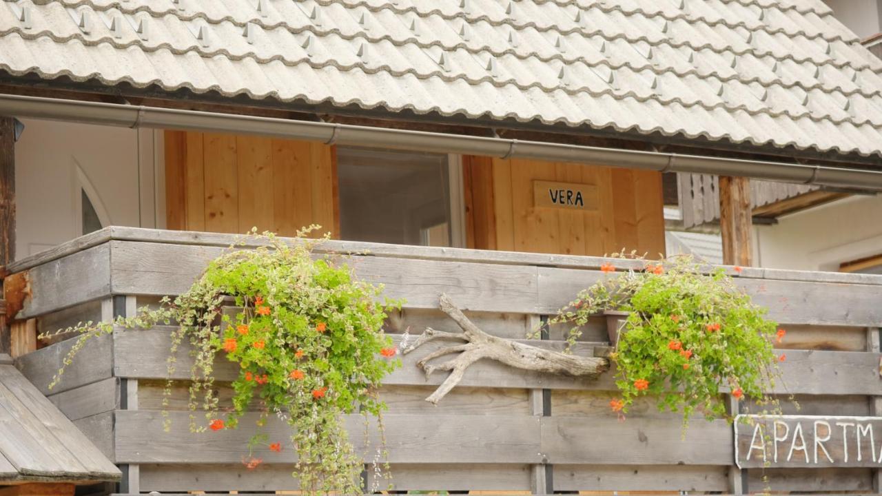 Apartmaji Pri Kozmavo - Little House Bohinj Exteriér fotografie